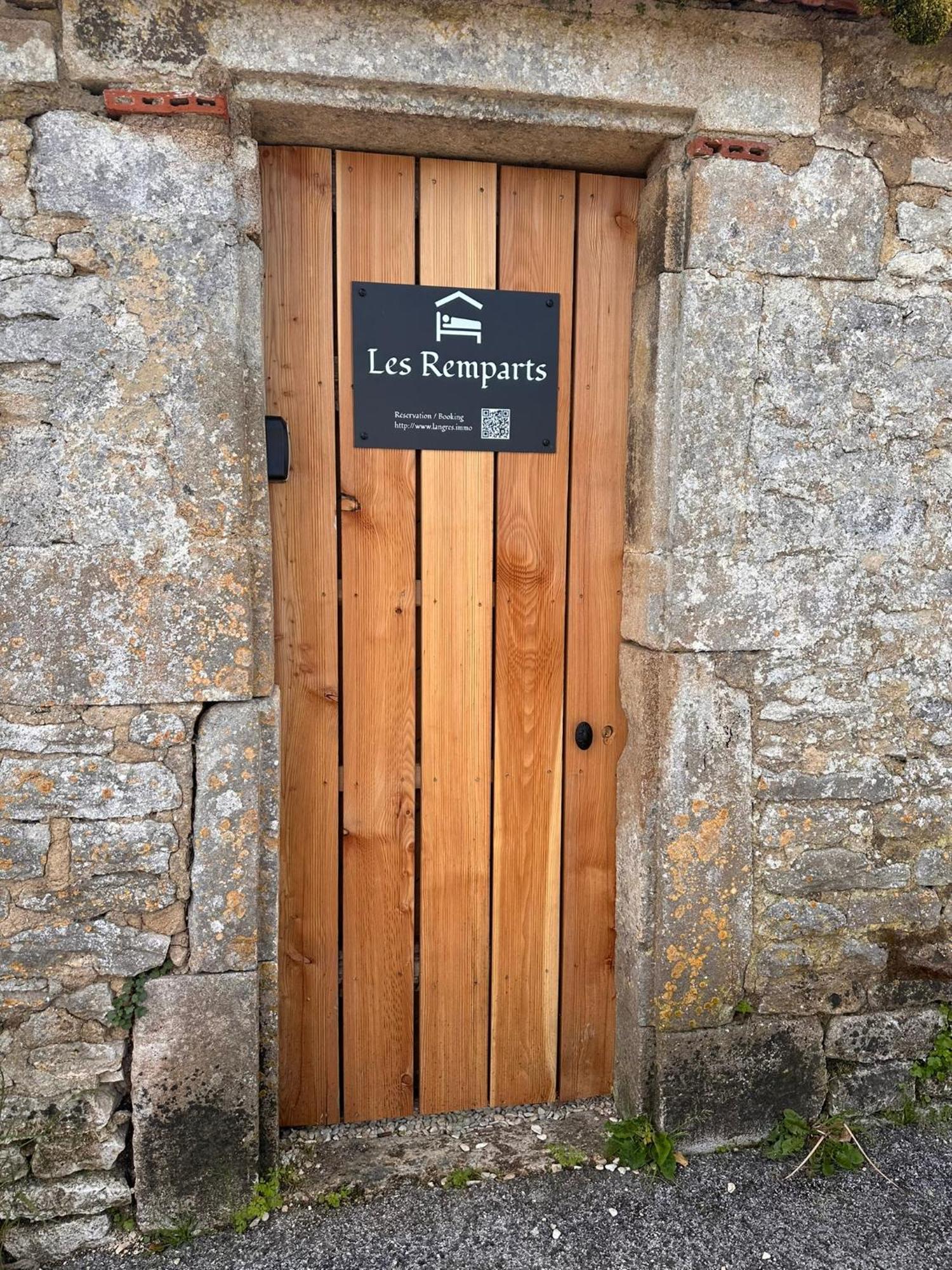 Appartamento Les Remparts Langres Esterno foto