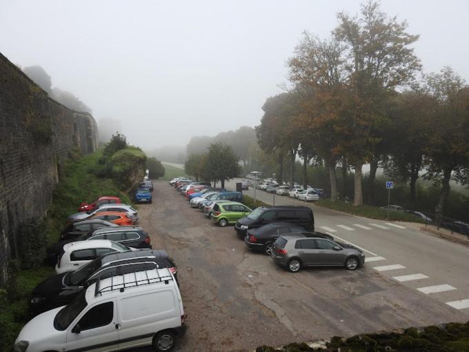 Appartamento Les Remparts Langres Esterno foto